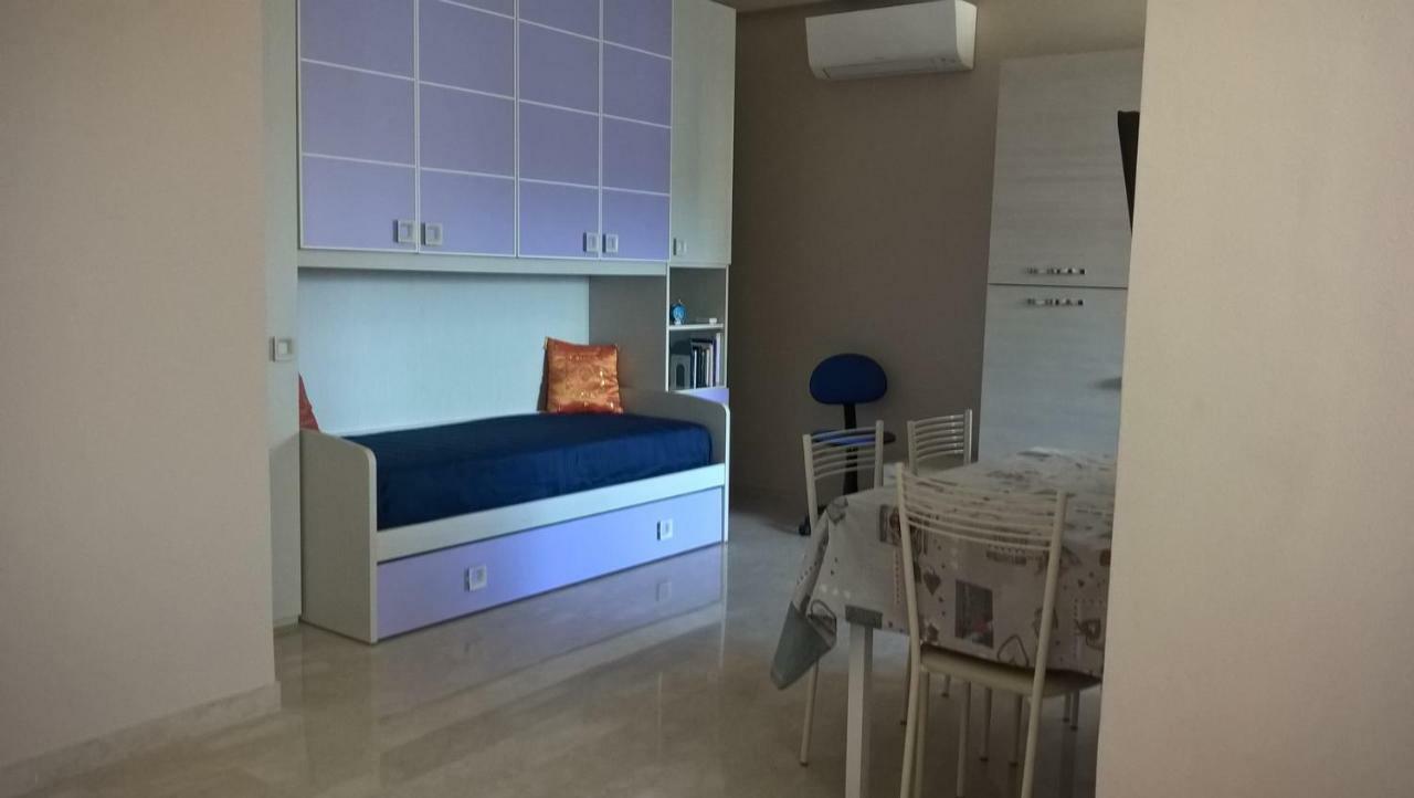 A "Casa Inn-Centro" Monolocale كاتانيا المظهر الخارجي الصورة